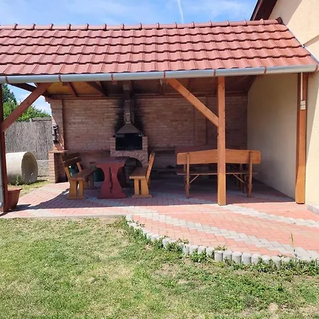 Alenka 3* Штурово